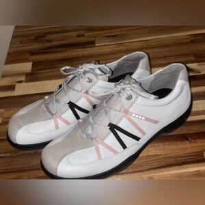 ECCO Women’s Golf Shoes – Size 40 (US Women’s 9–9.5)